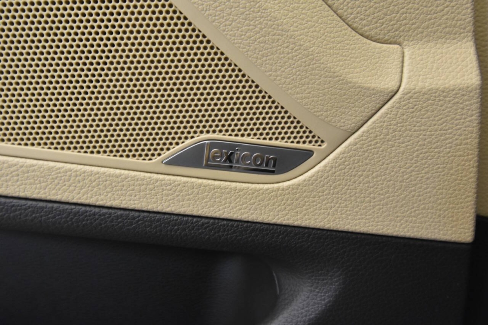 2020 Genesis G80 3.8 AWD 4dr Sedan, Azul, Mileage: 63,941 - photo 32