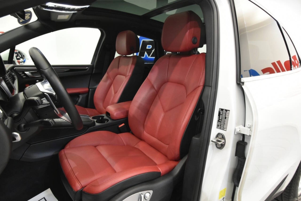 2020 Porsche Macan S AWD 4dr SUV, White, Mileage: 98,576 - photo 10