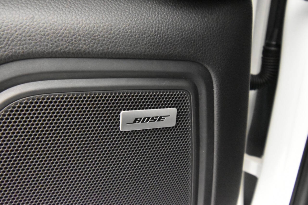 2020 Porsche Macan S AWD 4dr SUV, White, Mileage: 98,576 - photo 30