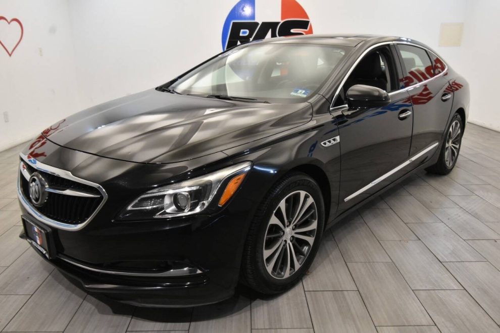 2017 Buick LaCrosse Essence 4dr Sedan, Black, Mileage: 87,566 