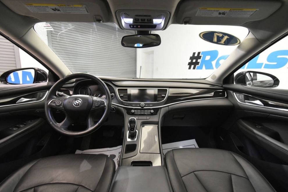 2017 Buick LaCrosse Essence 4dr Sedan, Black, Mileage: 87,566 - photo 17