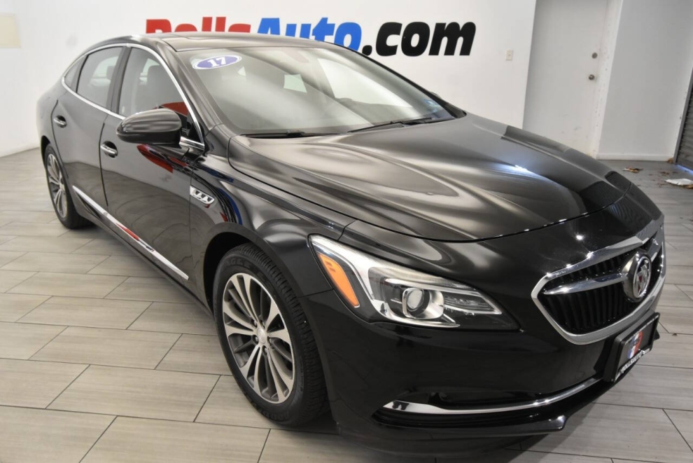 2017 Buick LaCrosse Essence 4dr Sedan, Black, Mileage: 87,566 - photo 6