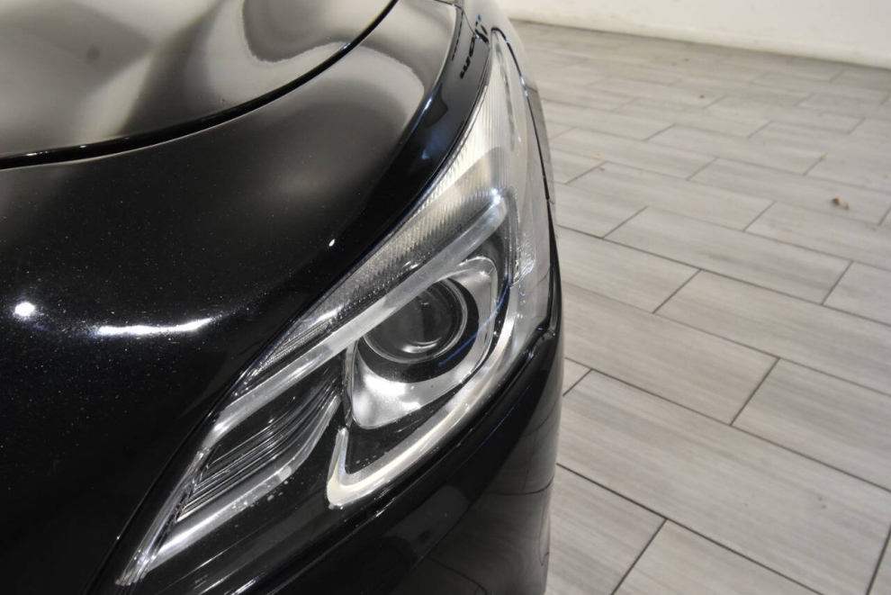 2017 Buick LaCrosse Essence 4dr Sedan, Black, Mileage: 87,566 - photo 8