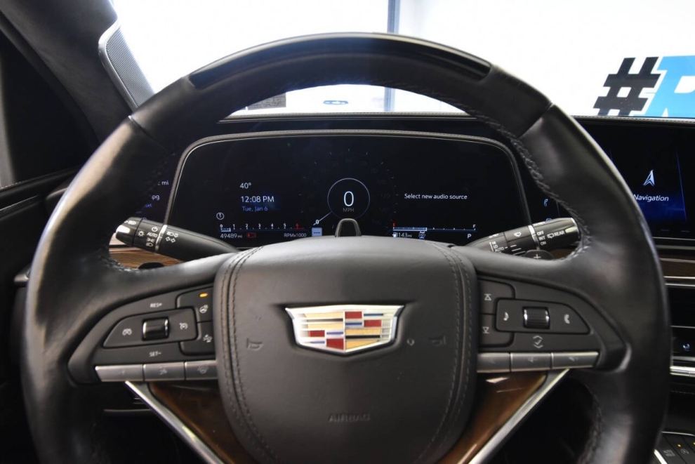 2023 Cadillac Escalade Sport Platinum 4x4 4dr SUV, Black, Mileage: 49,079 - photo 29