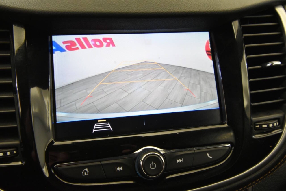 2021 Chevrolet Trax LT AWD 4dr Crossover, Gray, Mileage: 70,297 - photo 13