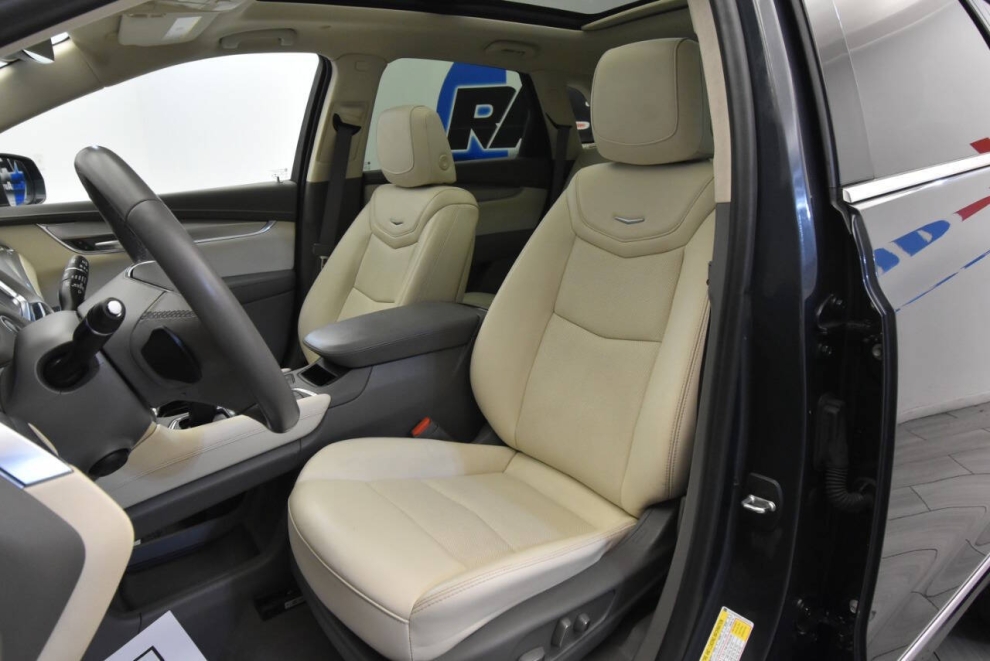 2020 Cadillac XT5 Premium Luxury 4x4 4dr SUV, Gris, Mileage: 58,722 - photo 10