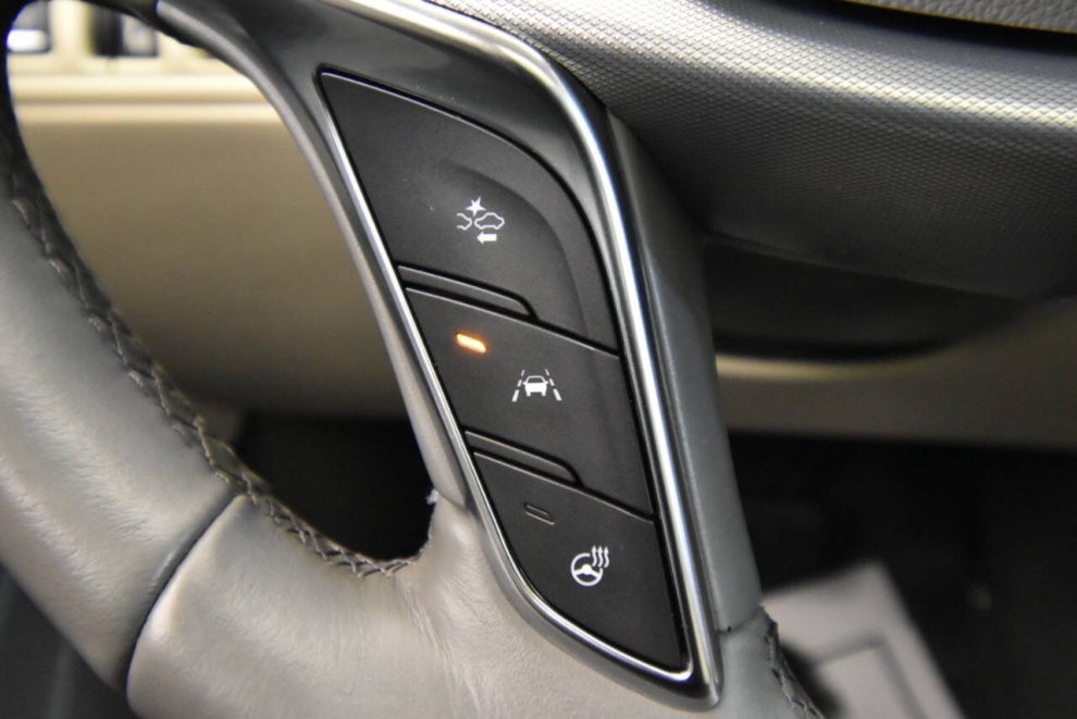 2020 Cadillac XT5 Premium Luxury 4x4 4dr SUV, Gris, Mileage: 58,722 - photo 28