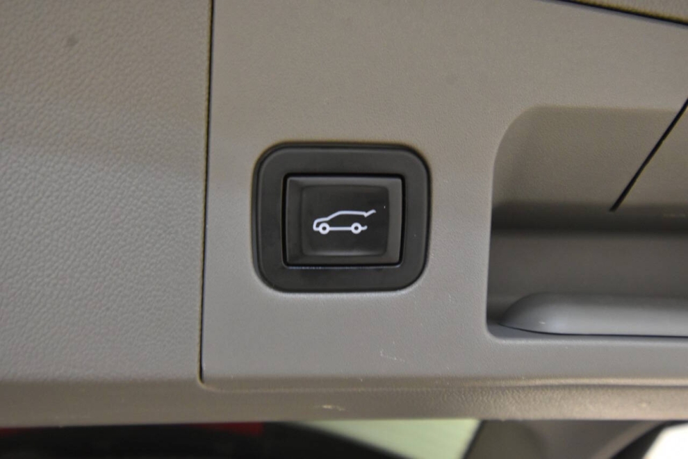 2020 Cadillac XT5 Premium Luxury 4x4 4dr SUV, Gris, Mileage: 58,722 - photo 39