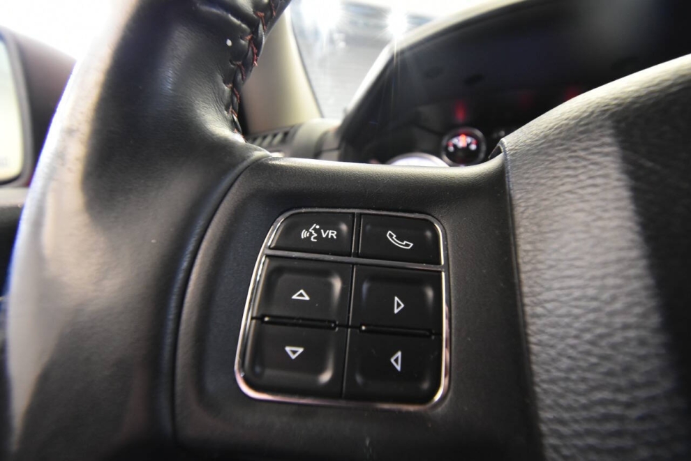 2016 RAM 1500 Sport 4x4 4dr Crew Cab 5.5 ft. SB Pickup, Rojo, Mileage: 119,801 - photo 24