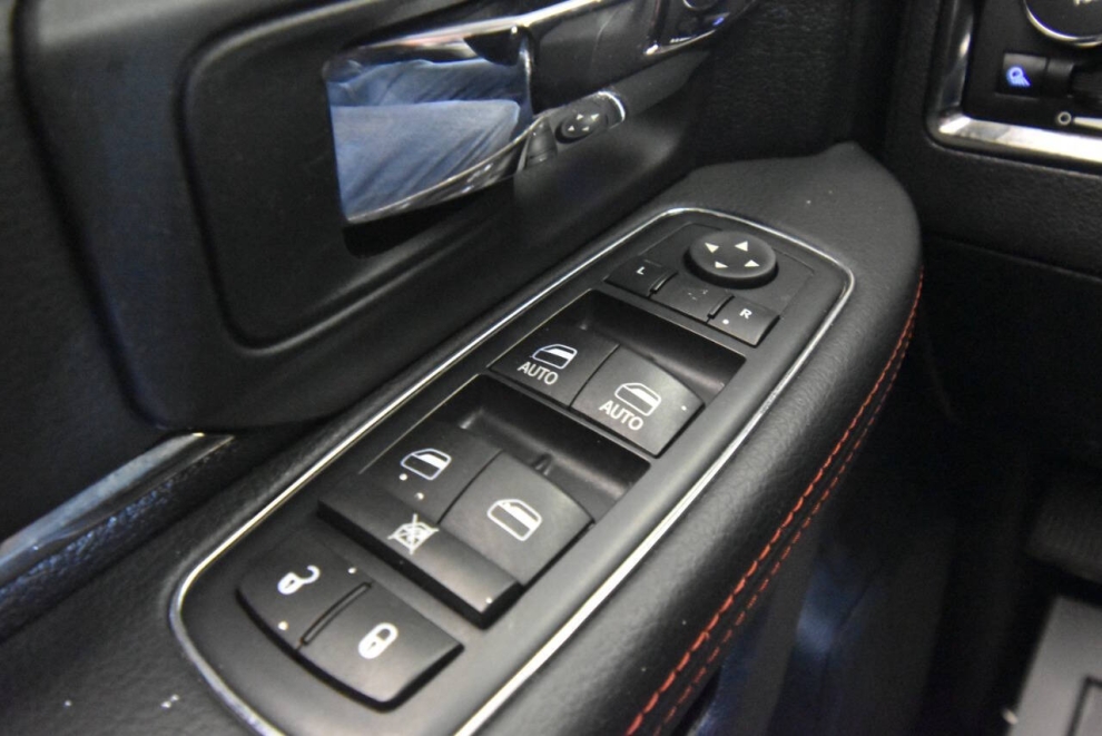 2016 RAM 1500 Sport 4x4 4dr Crew Cab 5.5 ft. SB Pickup, Rojo, Mileage: 119,801 - photo 28