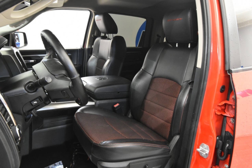 2016 RAM 1500 Sport 4x4 4dr Crew Cab 5.5 ft. SB Pickup, Rojo, Mileage: 119,801 - photo 9