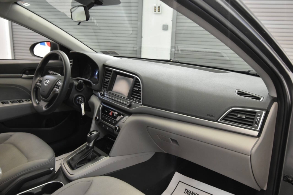 2018 Hyundai Elantra SEL 4dr Sedan (US), Gray, Mileage: 53,794 - photo 14