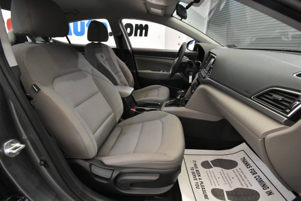 2018 Hyundai Elantra SEL 4dr Sedan (US), Gray, Mileage: 53,794 - photo 15