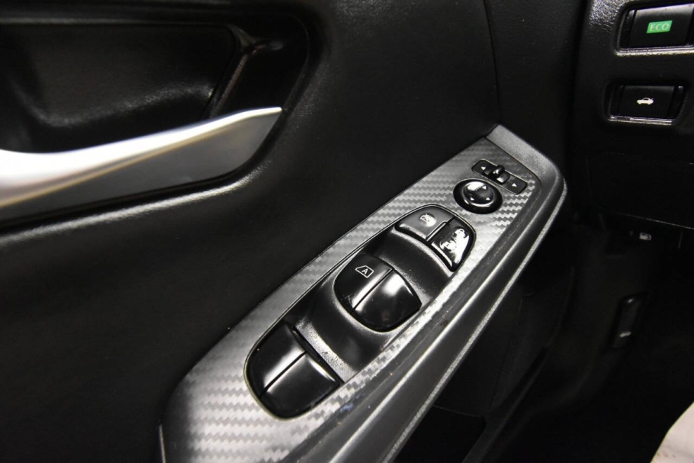 2023 Nissan Sentra SV 4dr Sedan, Black, Mileage: 64,928 - photo 32