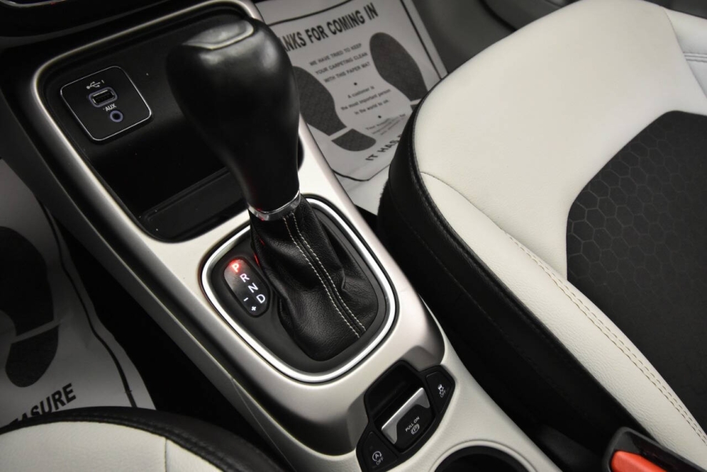 2019 Jeep Compass Latitude 4dr SUV, Black, Mileage: 83,499 - photo 21