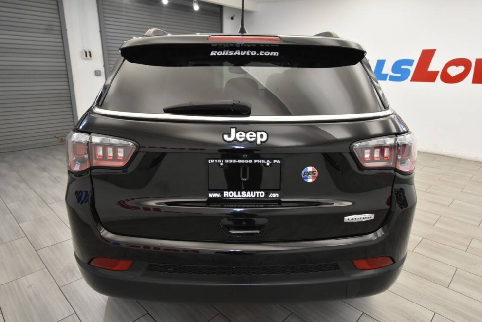 2019 Jeep Compass Latitude 4dr SUV, Black, Mileage: 83,499 - photo 3