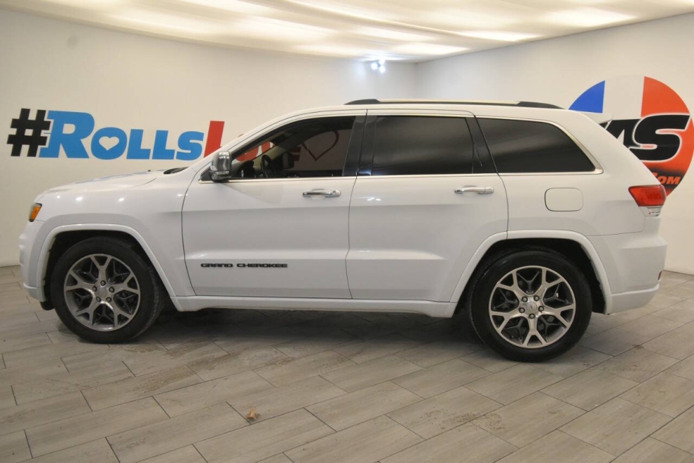 2021 Jeep Grand Cherokee Overland 4x4 4dr SUV, White, Mileage: 83,642 - photo 1