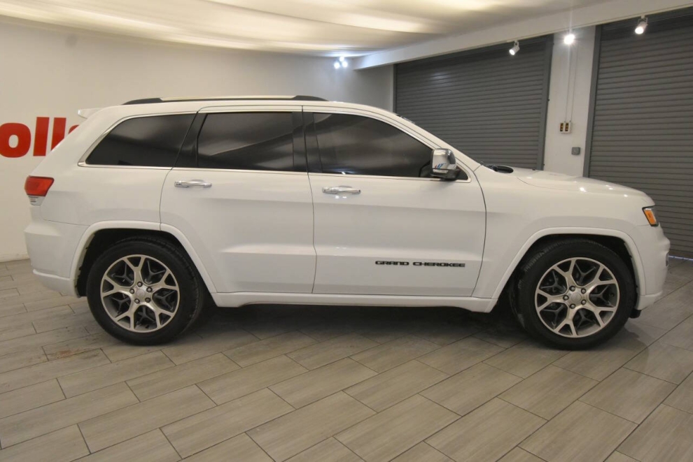 2021 Jeep Grand Cherokee Overland 4x4 4dr SUV, White, Mileage: 83,642 - photo 5