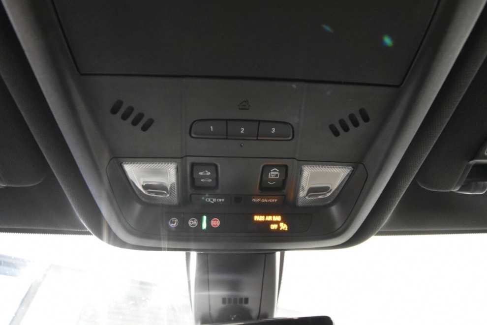 2021 Chevrolet Blazer RS AWD 4dr SUV, Gray, Mileage: 68,406 - photo 30