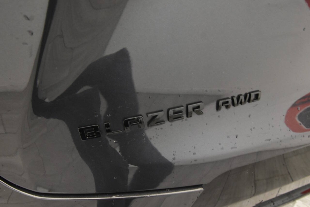 2021 Chevrolet Blazer RS AWD 4dr SUV, Gray, Mileage: 68,406 - photo 31