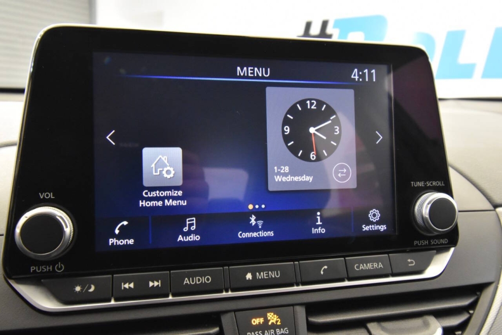 2023 Nissan Altima 2.5 SR AWD 4dr Sedan, Gray, Mileage: 46,497 - photo 19