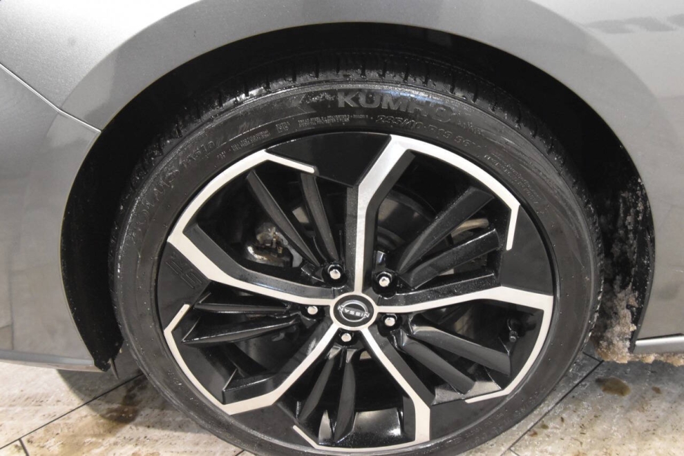 2023 Nissan Altima 2.5 SR AWD 4dr Sedan, Gray, Mileage: 46,497 - photo 9