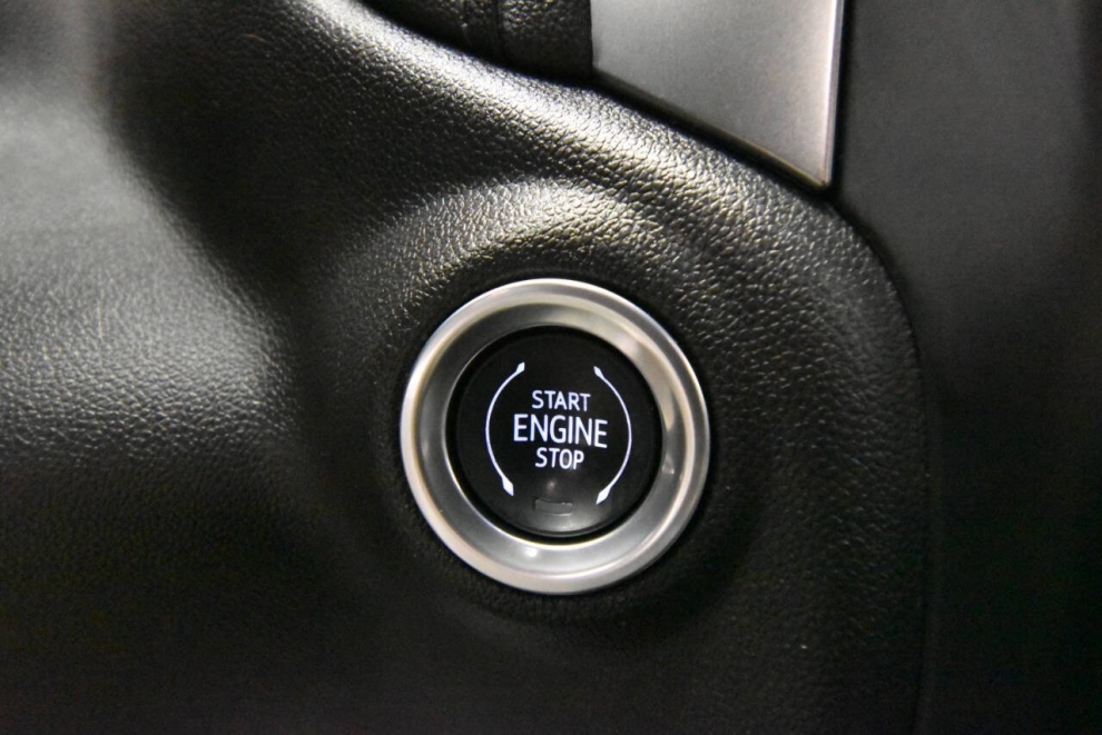 2019 Chevrolet Silverado 1500 RST 4x4 4dr Crew Cab 5.8 ft. SB, White, Mileage: 76,795 - photo 20