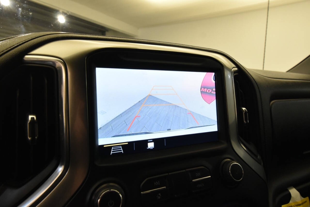 2019 Chevrolet Silverado 1500 RST 4x4 4dr Crew Cab 5.8 ft. SB, White, Mileage: 76,795 - photo 24