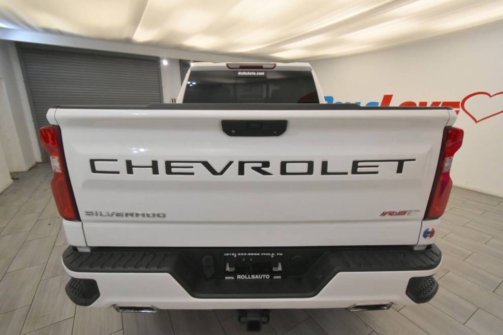 2019 Chevrolet Silverado 1500 RST 4x4 4dr Crew Cab 5.8 ft. SB, White, Mileage: 76,795 - photo 3