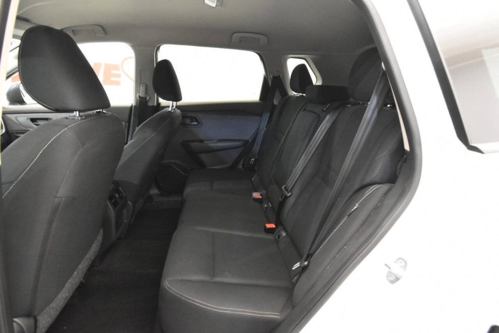 2023 Nissan Rogue S AWD 4dr Crossover, White, Mileage: 35,351 - photo 13