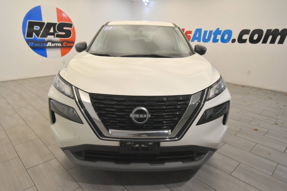 2023 Nissan Rogue S AWD 4dr Crossover, White, Mileage: 35,351 - photo 7