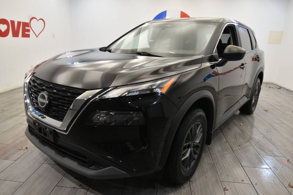 2023 Nissan Rogue S AWD 4dr Crossover, Black, Mileage: 52,421 