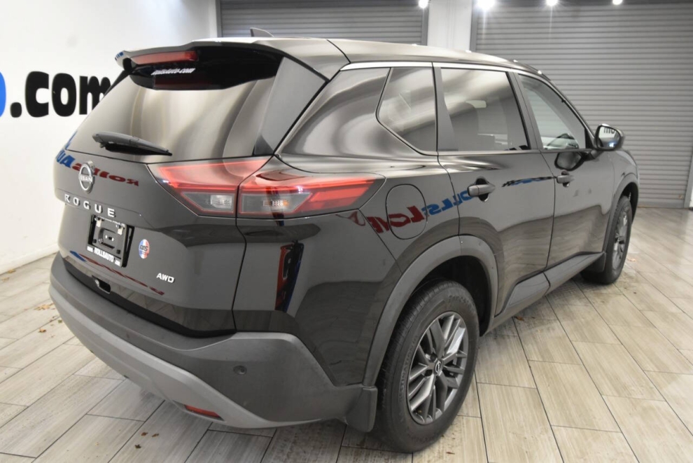2023 Nissan Rogue S AWD 4dr Crossover, Black, Mileage: 52,421 - photo 4