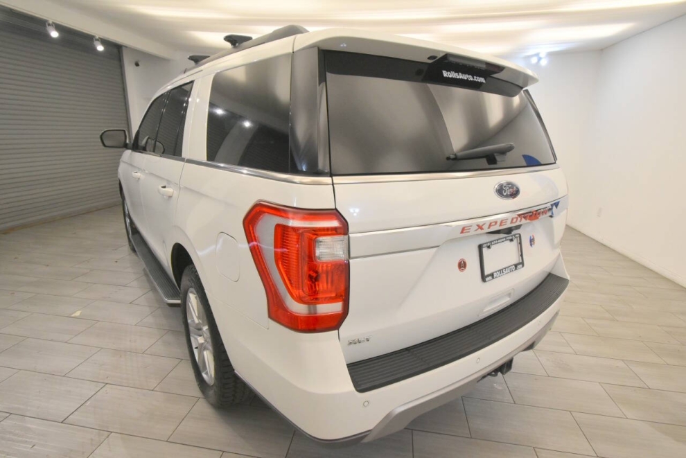 2021 Ford Expedition XLT 4x4 4dr SUV, Blanco, Mileage: 114,041 - photo 2