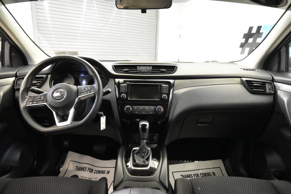 2019 Nissan Rogue Sport S 4dr Crossover, Gray, Mileage: 72,033 - photo 18