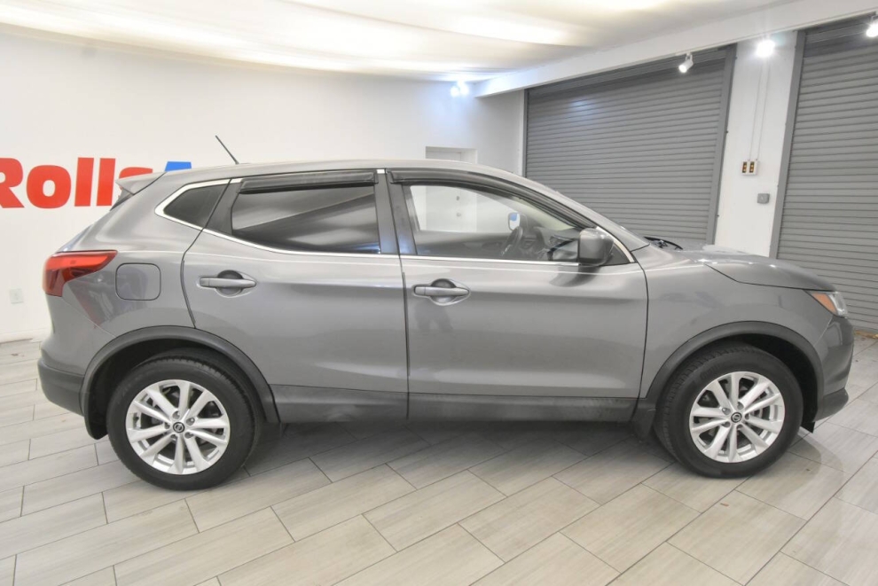 2019 Nissan Rogue Sport S 4dr Crossover, Gray, Mileage: 72,033 - photo 5