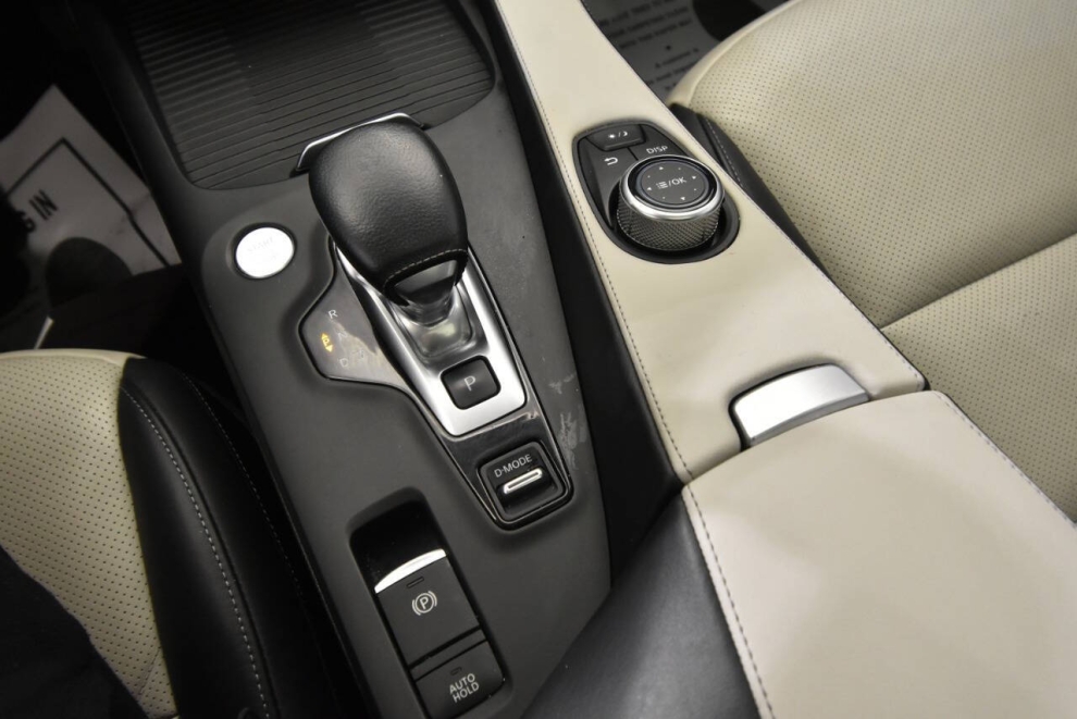 2023 Infiniti QX55 Luxe AWD 4dr Crossover, White, Mileage: 28,289 - photo 18