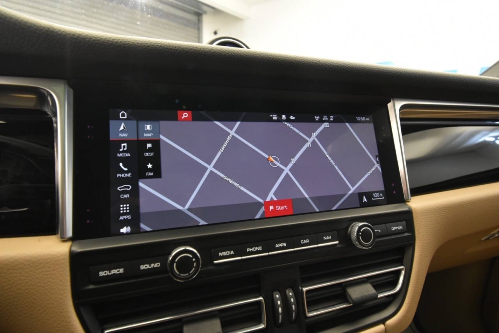 2020 Porsche Macan Base AWD 4dr SUV, Blue, Mileage: 72,446 - photo 23