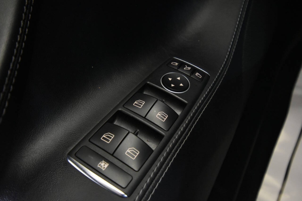 2020 Tesla Model S Long Range AWD 4dr Liftback, Gray, Mileage: 52,776 - photo 25