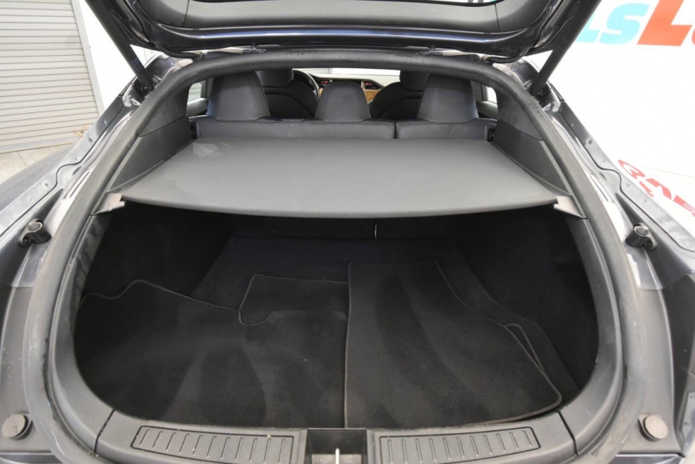 2020 Tesla Model S Long Range AWD 4dr Liftback, Gray, Mileage: 52,776 - photo 27