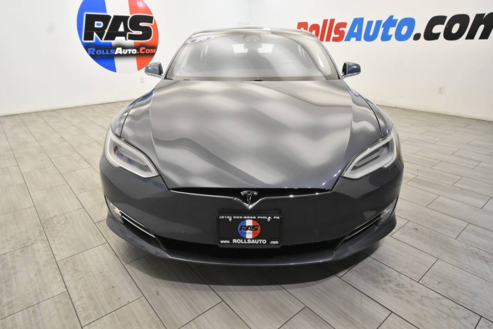 2020 Tesla Model S Long Range AWD 4dr Liftback, Gray, Mileage: 52,776 - photo 7