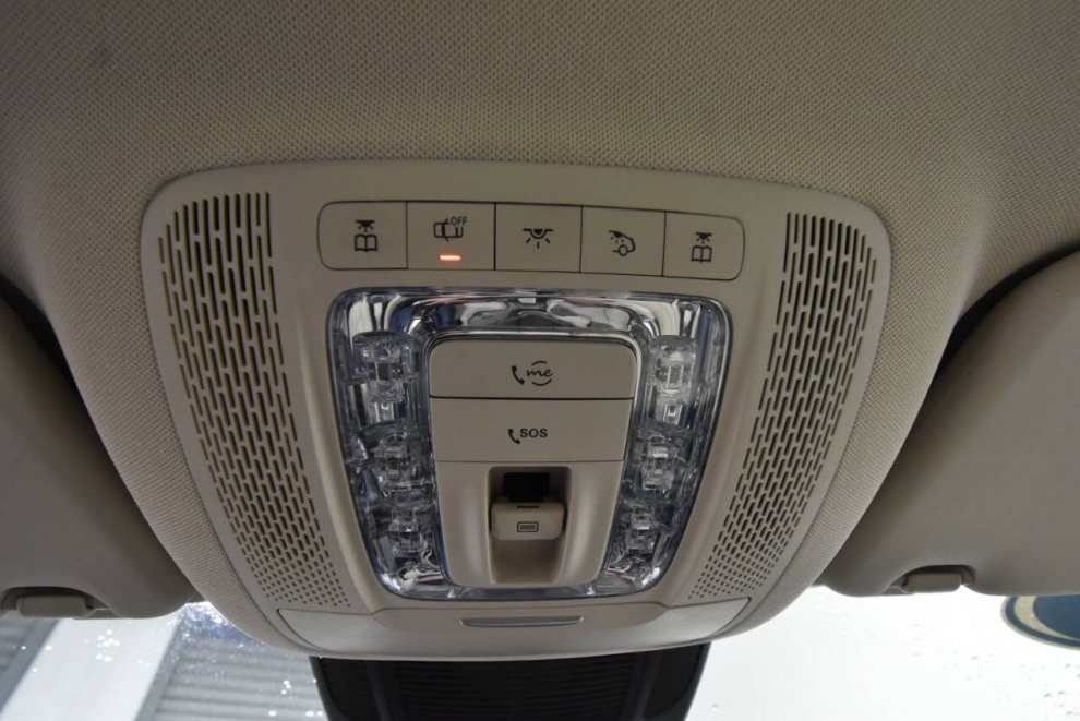 2021 Mercedes-Benz GLS GLS 450 AWD 4MATIC 4dr SUV, White, Mileage: 99,061 - photo 32