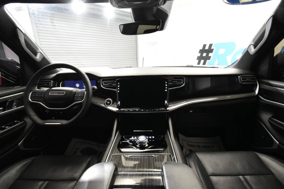 2022 Jeep Wagoneer Series II 4x4 4dr SUV, Gris, Mileage: 74,768 - photo 18