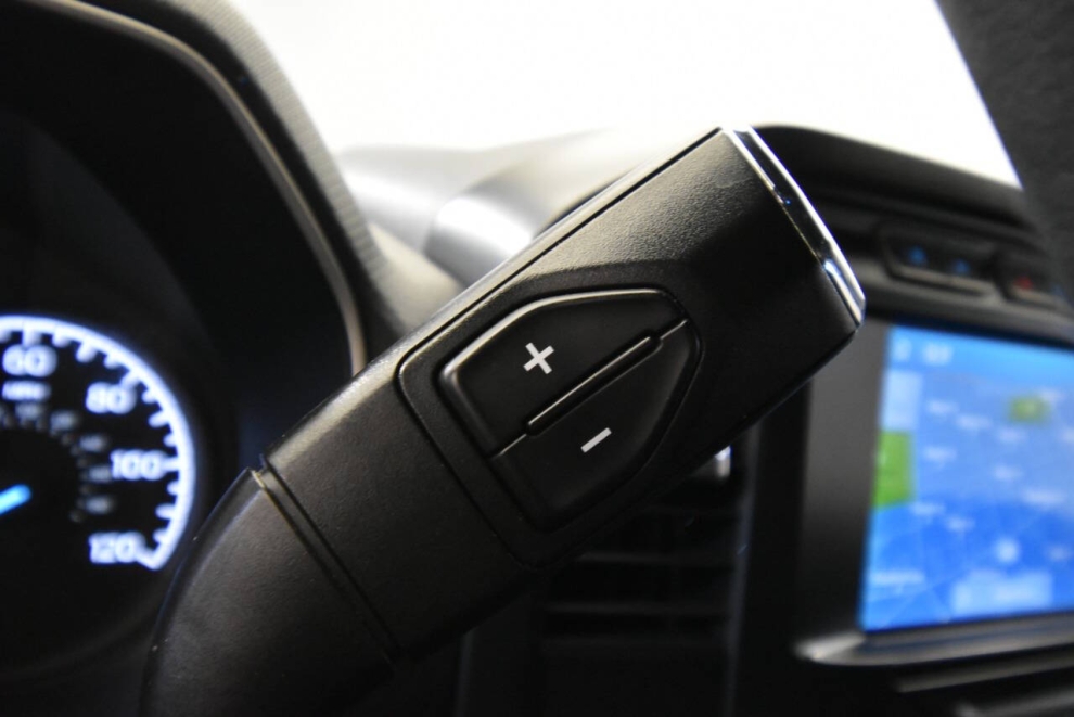 2021 Ford F-150 XL 4x4 4dr SuperCrew 5.5 ft. SB, Gray, Mileage: 74,443 - photo 27