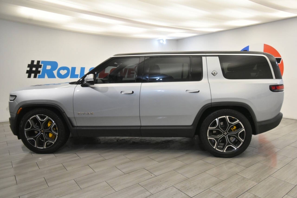 2023 Rivian R1S Launch Edition AWD 4dr SUV, Silver, Mileage: 76,411 - photo 1
