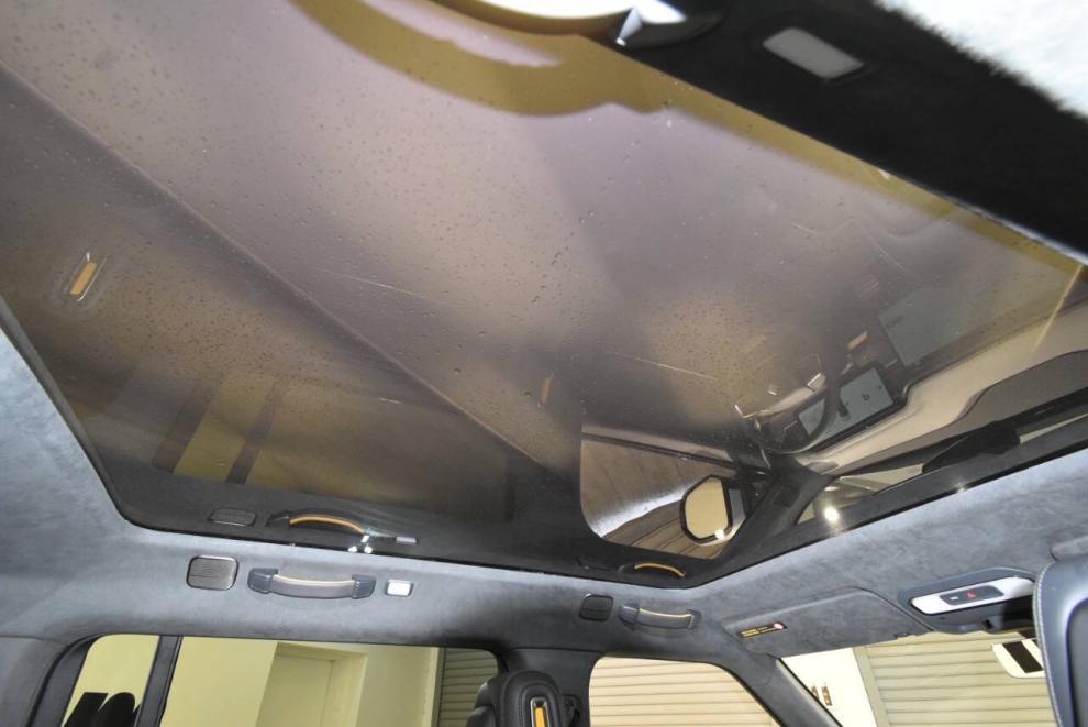 2023 Rivian R1S Launch Edition AWD 4dr SUV, Silver, Mileage: 76,411 - photo 17