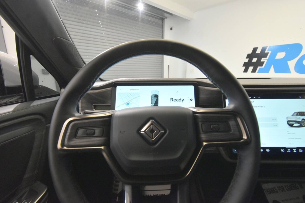 2023 Rivian R1S Launch Edition AWD 4dr SUV, Silver, Mileage: 76,411 - photo 26