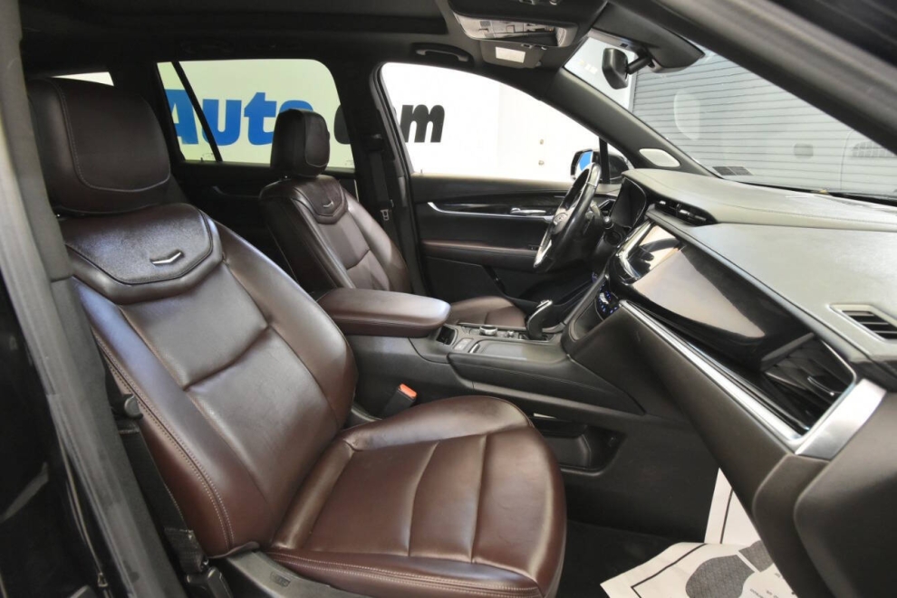 2023 Cadillac XT6 Premium Luxury 4x4 4dr SUV, Black, Mileage: 79,530 - photo 15