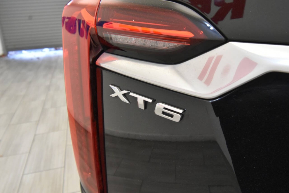 2023 Cadillac XT6 Premium Luxury 4x4 4dr SUV, Black, Mileage: 79,530 - photo 33