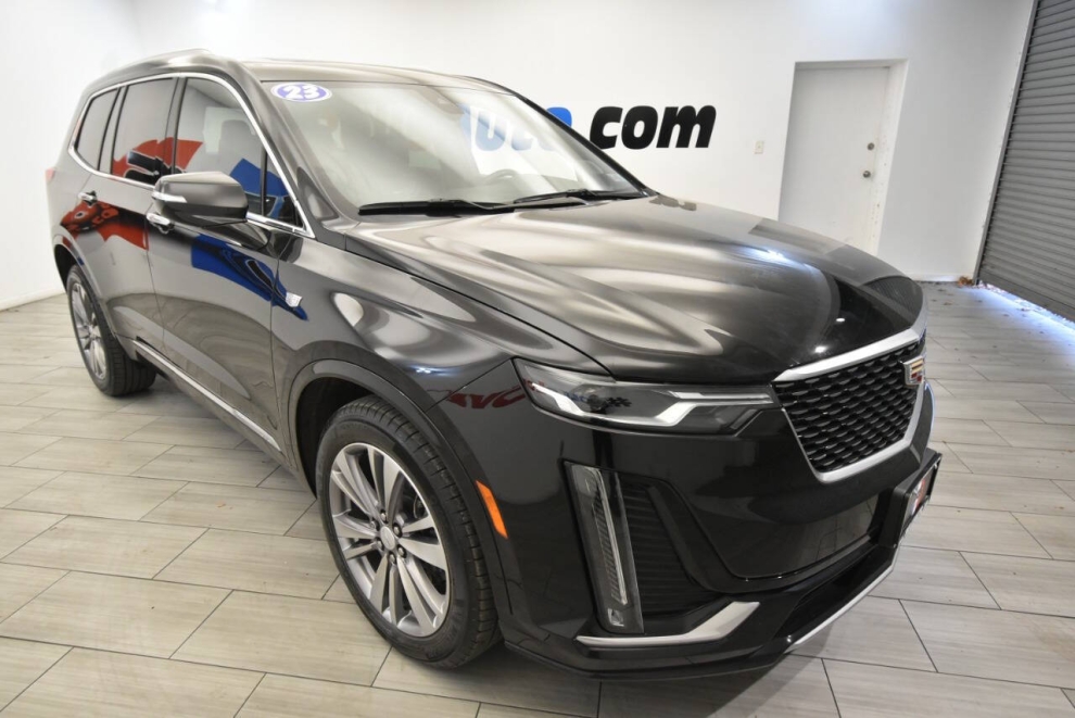 2023 Cadillac XT6 Premium Luxury 4x4 4dr SUV, Black, Mileage: 79,530 - photo 6
